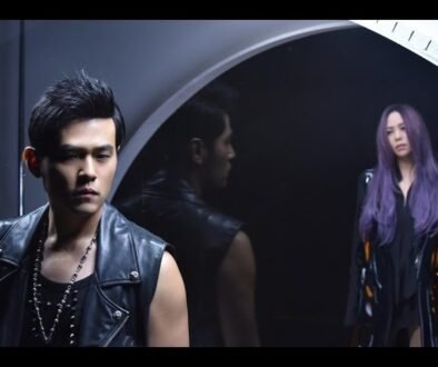Bu Gai 不該 Shouldn't Be - Jay Chou 周杰倫 X A-Mei Lyrics, English & Indonesian Translation