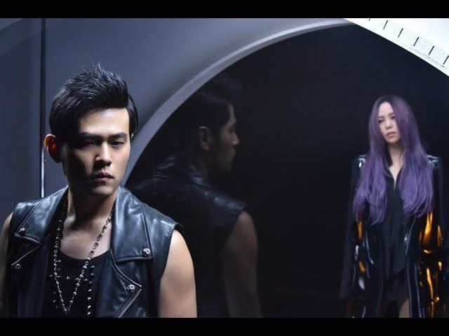 Bu Gai 不該 Shouldn't Be - Jay Chou 周杰倫 X A-Mei Lyrics, English & Indonesian Translation
